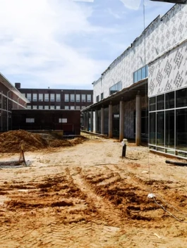 501d4b3d-6281-4cbf-a181-9e3123ce61ac-HHS_ConstructionTour_03092021_0101